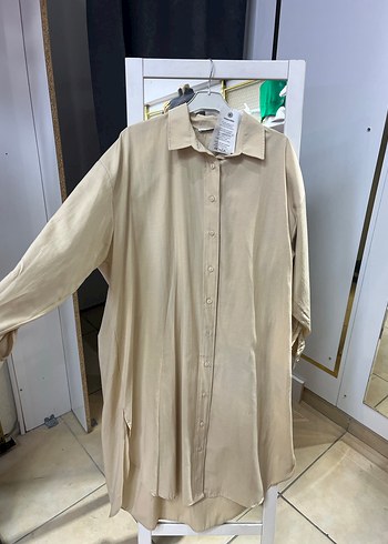 Düğmeli Bej Kadın Midi Gömlek - Görsel 2