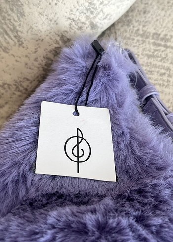 Mor Tüylü Kadın Omuz Çantası - Görsel 2