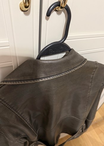 Zara Kadın sıfır gibi Deri Biker Ceket - Görsel 11