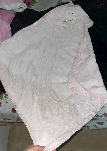 Pembe Nakışlı Bebek bornozu - Görsel 3