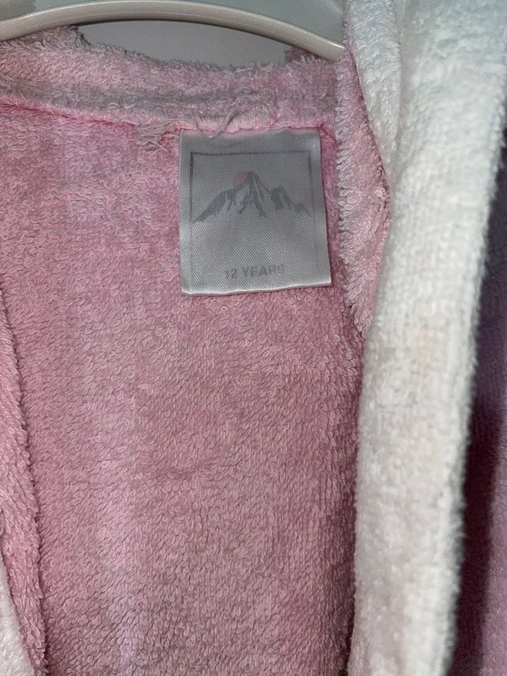 Nakışlı Pembe Kız Çocuk Bornozu 12 yaş - Görsel 3