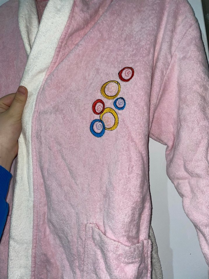 Nakışlı Pembe Kız Çocuk Bornozu 12 yaş - Görsel 2