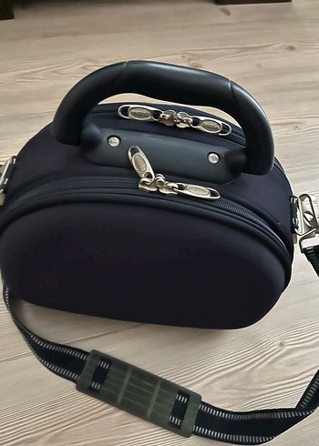 Seyahat boy lacivert Fermuarlı Kadın Makyaj Çantası - Görsel 7