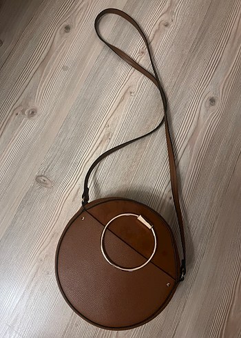 H&M suet deri detayli Çanta - Görsel 6