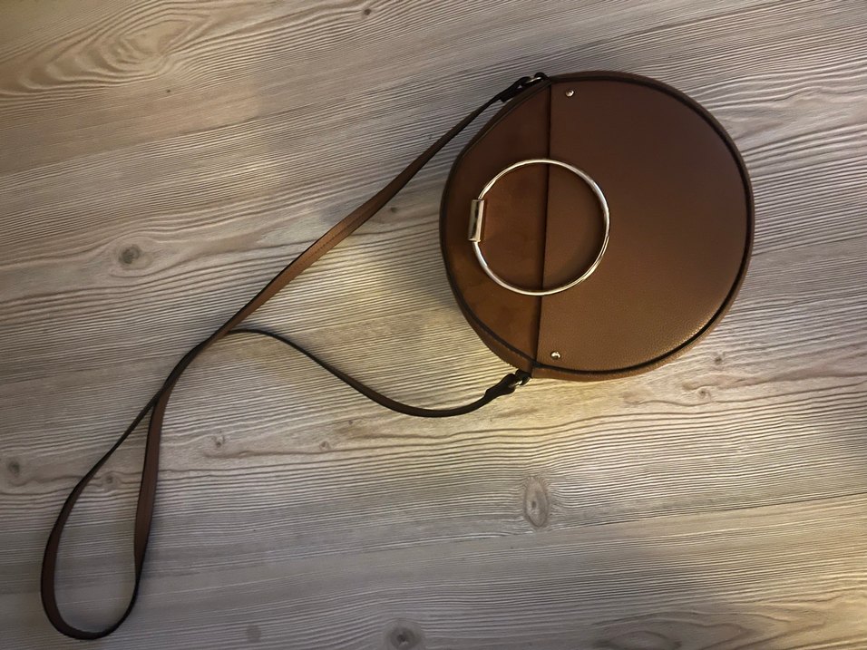 H&M suet deri detayli Çanta - Görsel 2