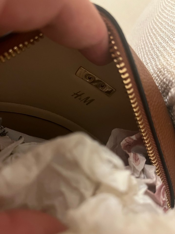 H&M suet deri detayli Çanta - Görsel 3