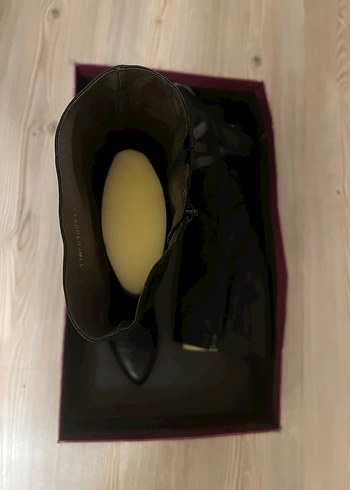 Siyah Süet Topuklu Bot - Görsel 8