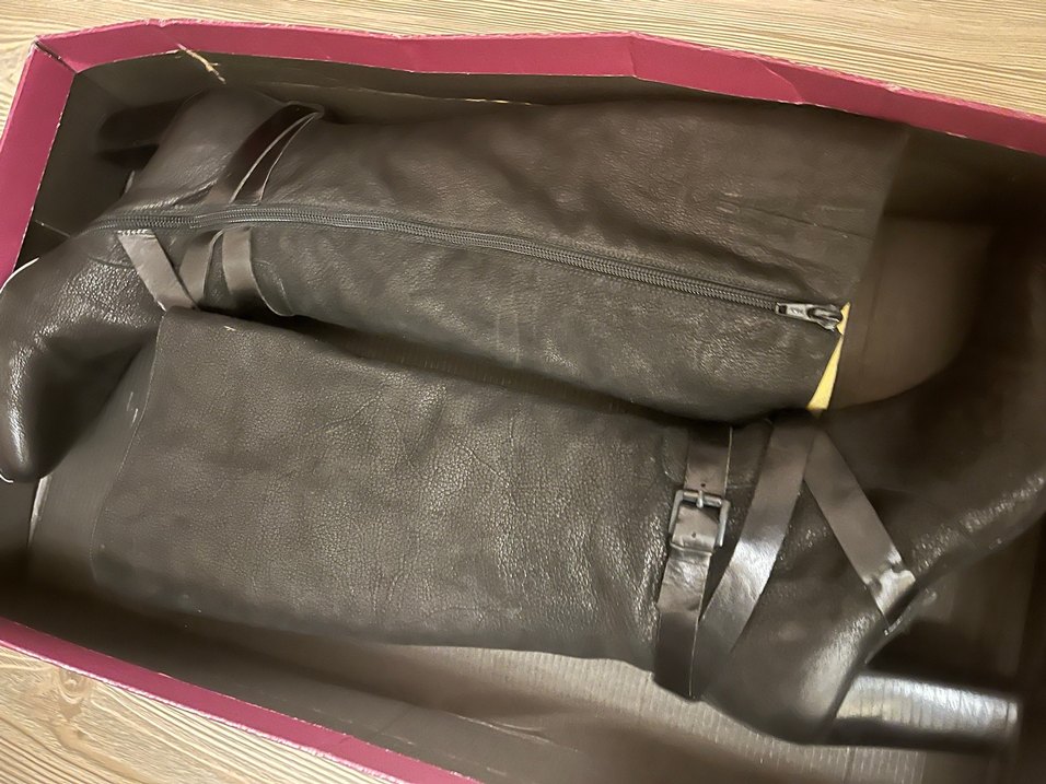 Siyah Süet Topuklu Bot - Görsel 3