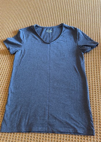 2 ADET XS BEDEN T-SHİRT - Görsel 4