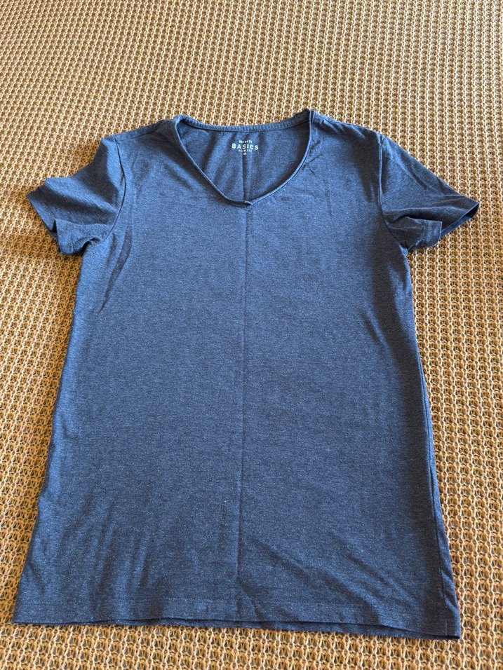 2 ADET XS BEDEN T-SHİRT - Görsel 4