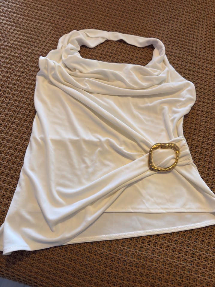 Beyaz Kemer Detaylı Kolsuz Keten Bluz - Görsel 5