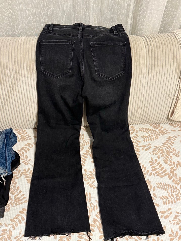 Siyah Kadın Denim Midi Boy Bol Paça Jean - Görsel 4