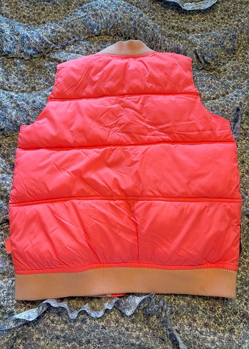 Kadın Kırmızı Kürklü Kolsuz Yelek - Görsel 4