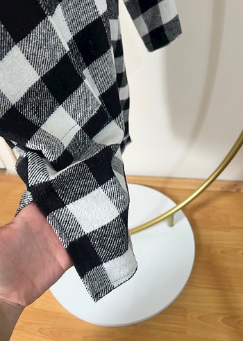 Gri Ekose Düğmeli Kadın Kazak Gömlek - Görsel 4