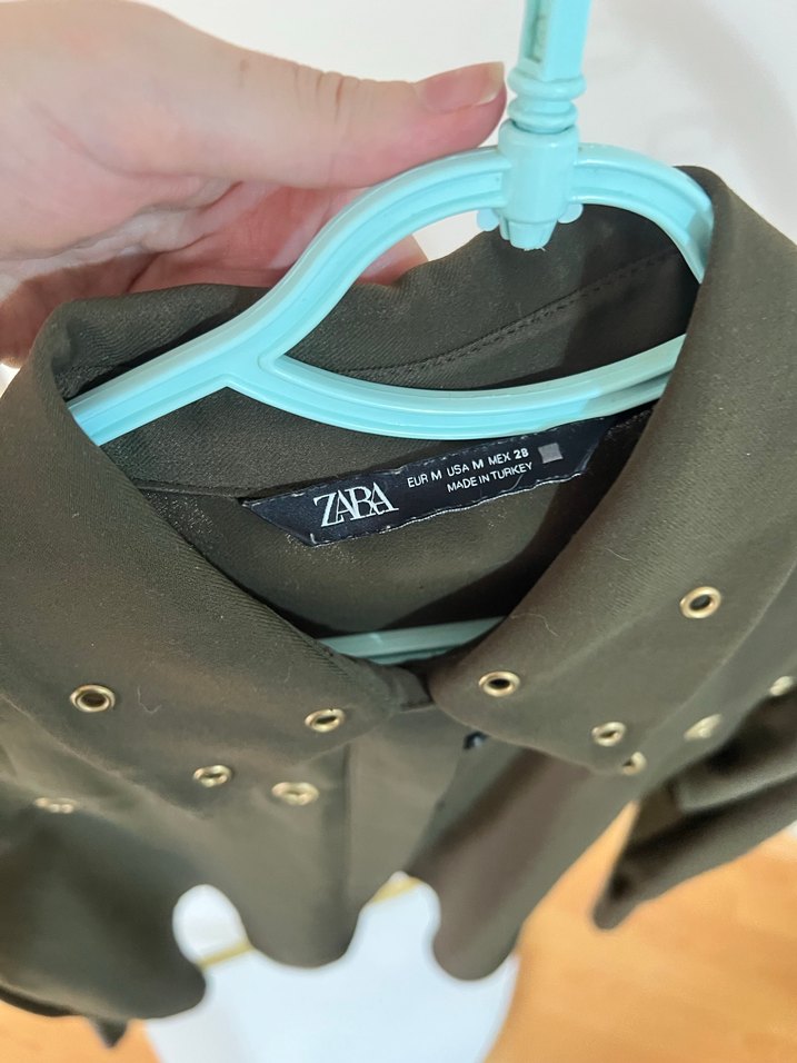 ZARA Düğmeli Haki Uzun Kollu Kadın Gömlek - Görsel 3