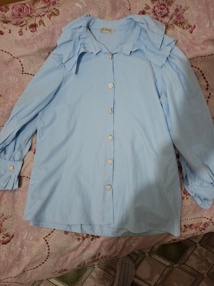 Açık Mavi Düğmeli Uzun Kollu Keten Gömlek - Görsel 3