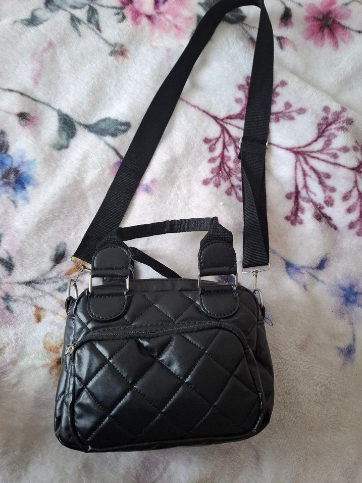 Siyah Deri Tokalı Kadın Çanta - Görsel 3