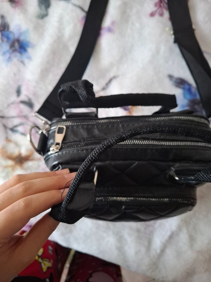 Siyah Deri Tokalı Kadın Çanta - Görsel 4