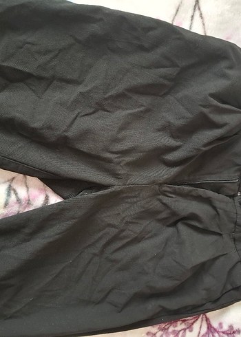 Siyah Piliseli Kadın Kumaş Pantolon - Görsel 2