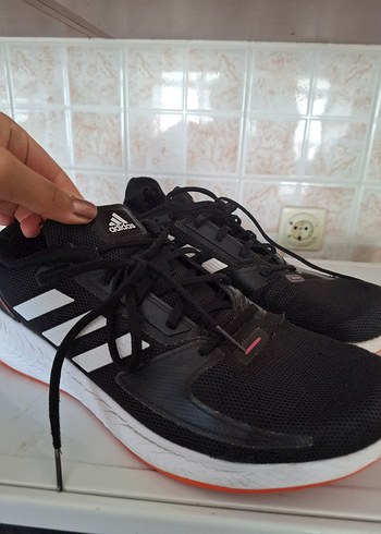 Adidas ürünü