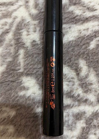 Essential Suya Dayanıklı Maskara - Görsel 2