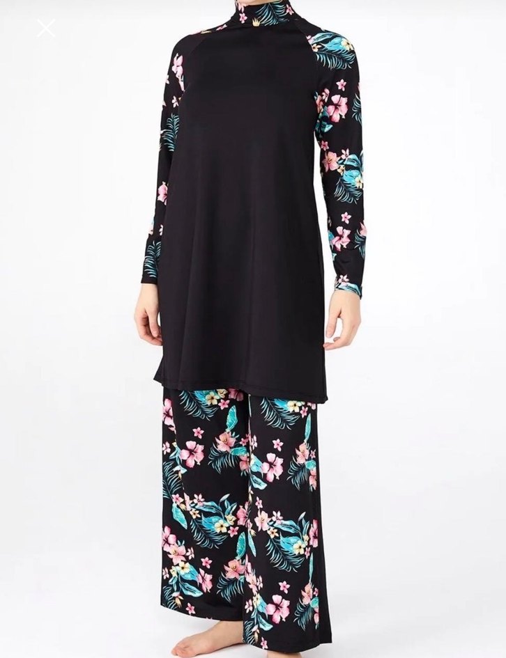 Uzun Kollu Siyah Bağlamalı Tesettür Mayo - Görsel 3