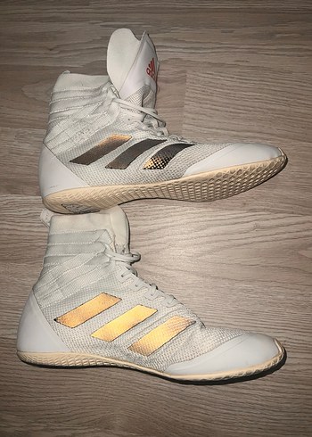 Beyaz Adidas Boks  Ayakkabısı - Görsel 6