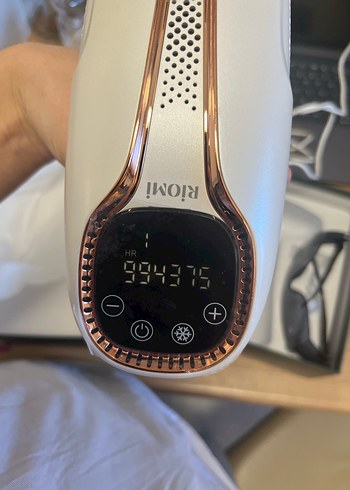 Beyaz Lazer Epilasyon Cihazı ve Koruyucu Gözlük - Görsel 3