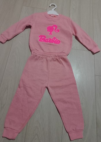 Kız Çocuk Barbie Nakışlı Kırmızı Eşofman Takımı 5_6 yaş için - Görsel 2
