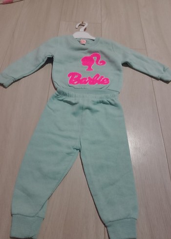 Kız Çocuk Barbie Nakışlı Kırmızı Eşofman Takımı 5_6 yaş için - Görsel 3