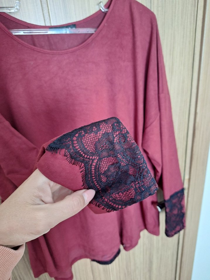 Bordo Süet Dantel Detaylı Kadın Bluz - Görsel 2