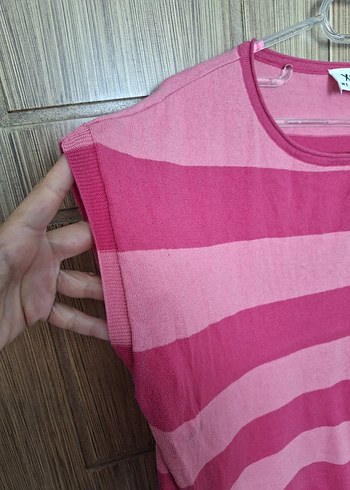 Pembe Çizgili Kadın Tişört - Görsel 2