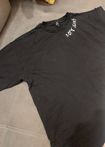 Siyah Baskılı Tişört - Görsel 3