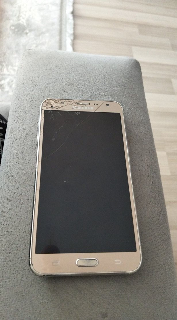 Samsung Android Telefon - Görsel 2