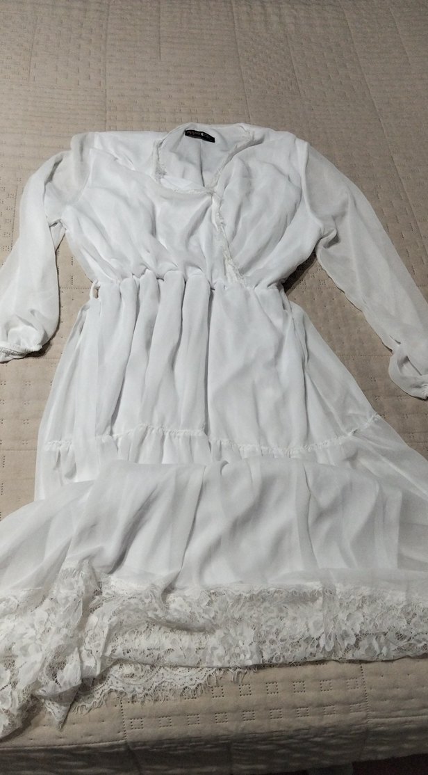 Uzun Beyaz güpürlü nikah elbisesi - Görsel 2