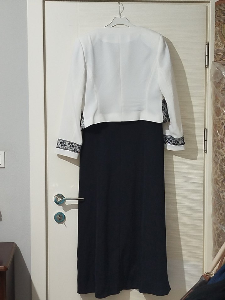 Klasik Nakışlı Beyaz Siyah Uzun Elbise - Görsel 4