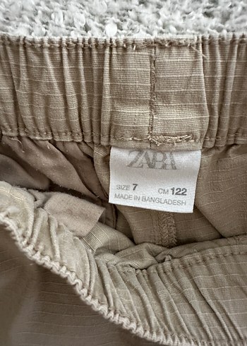 Erkek Çocuk Bej Kemerli Rahat Kesim Şort - Görsel 3