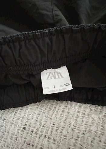 Siyah Bel Detaylı Rahat Kesim Erkek Şort - Görsel 3