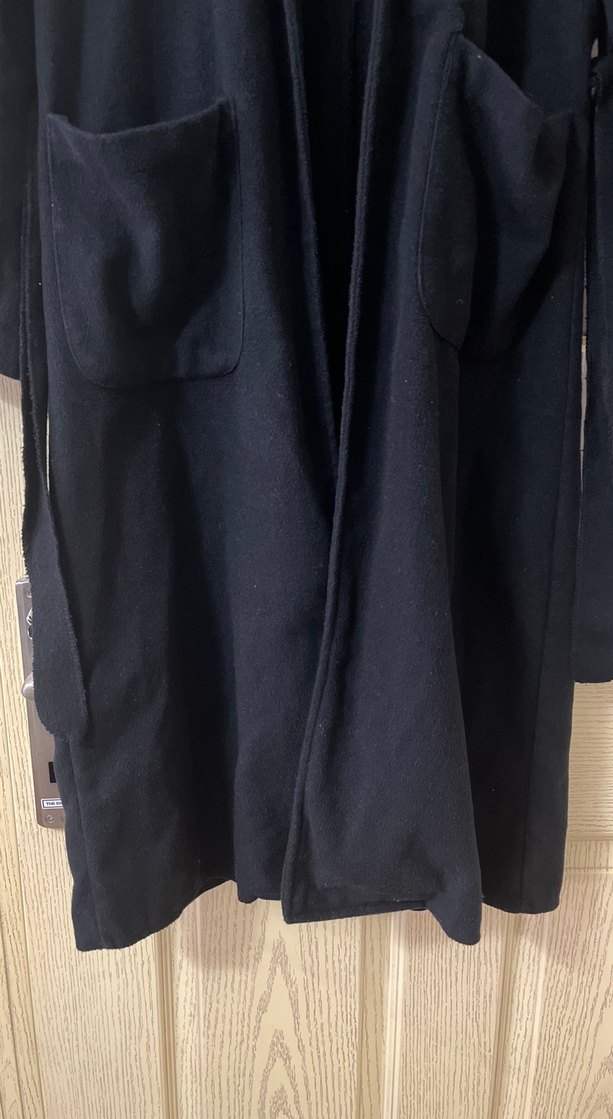 Siyah uzun yün kaban - Görsel 2