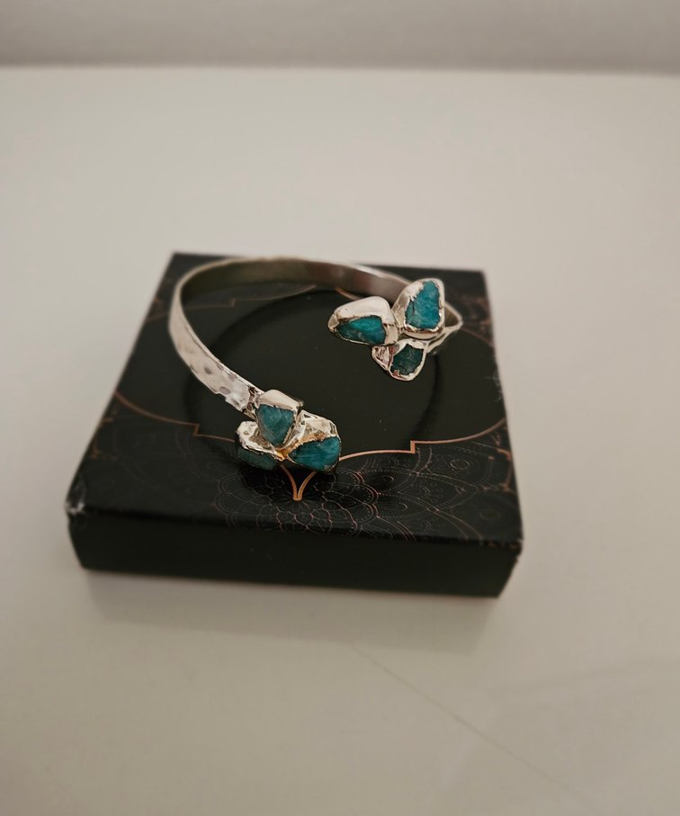 Turkuaz Taşlı Gümüş Renginde Bileklik - Görsel 2