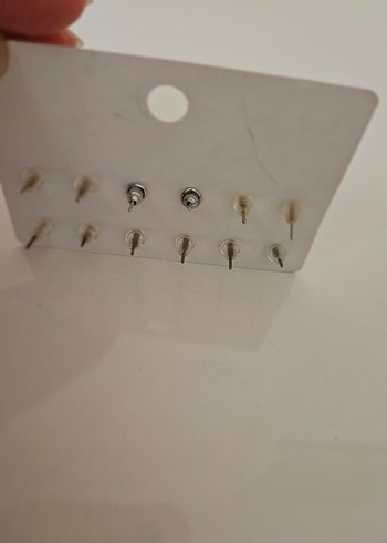 Çiçekli ve Boncuklu Mini Kadın Küpe Seti 6 çift - Görsel 4