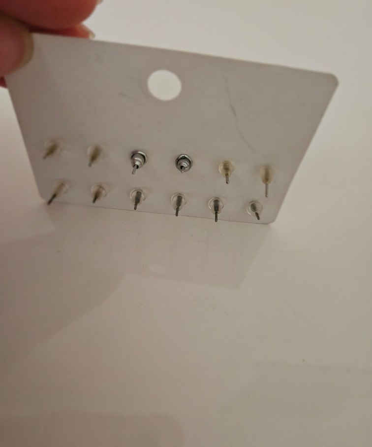 Çiçekli ve Boncuklu Mini Kadın Küpe Seti 6 çift - Görsel 4