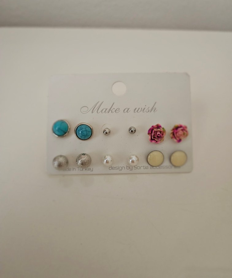 Çiçekli ve Boncuklu Mini Kadın Küpe Seti 6 çift - Görsel 2