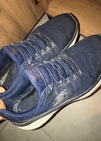 Skechers 43