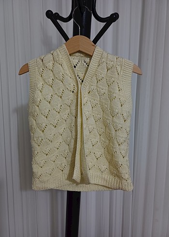 Kız Çocuk Bej Triko V Yaka Süveter - Görsel 3