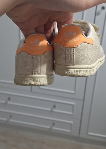 adidas Desenli Spor Ayakkabı - Görsel 2