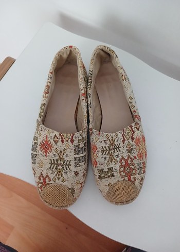 İşlemeli Bej Kadın Dolgu Topuk Espadril - Görsel 3