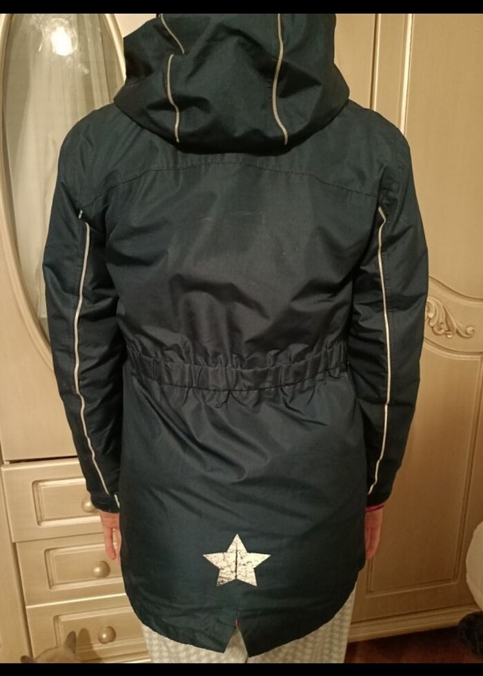 Az kullanılmış çocuk montu - Görsel 4