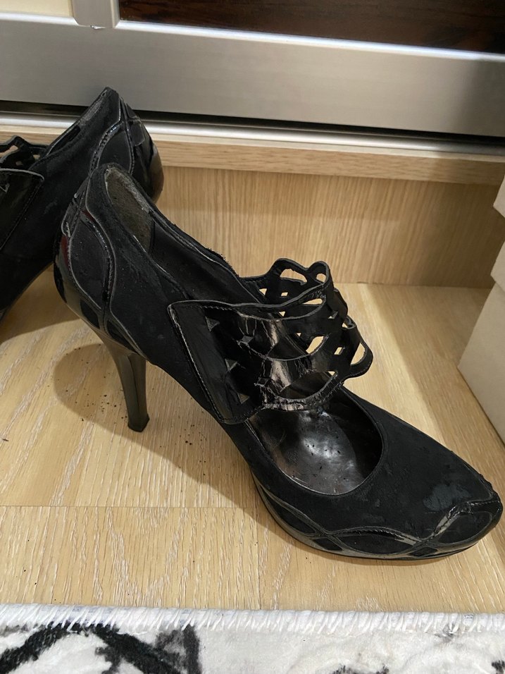 Tokalı Siyah Gotik Yüksek Topuklu Stiletto - Görsel 3