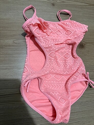 LC Waikiki Kız çocuk mayo